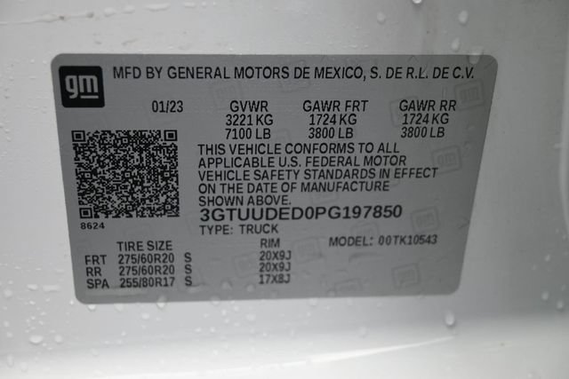 Used 2023 GMC Sierra 1500 SLT w/ SLT Convenience Package AWD/4WD image 35