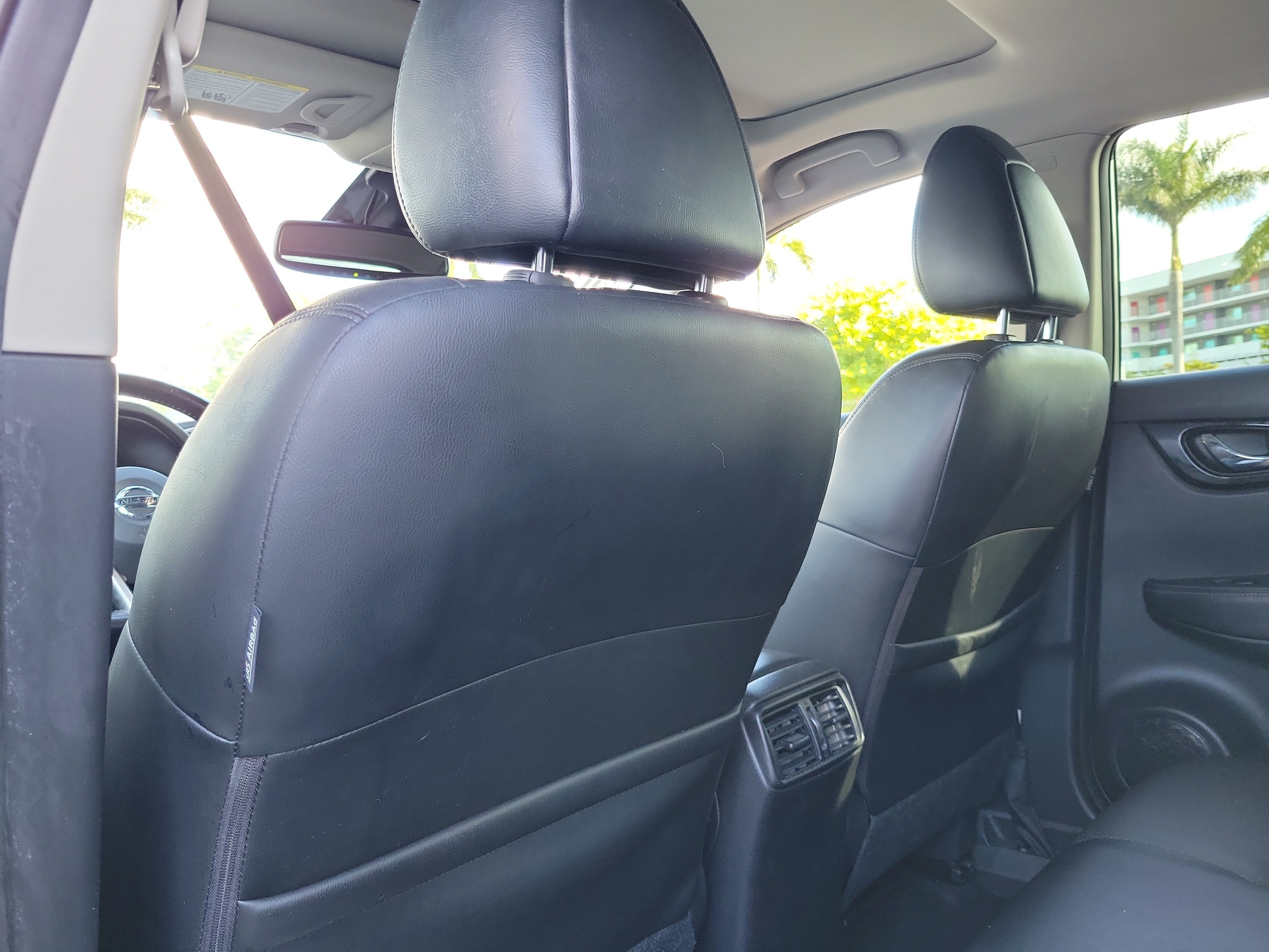 Used 2021 Nissan Rogue Sport SL w/ Premium Package FWD image 11