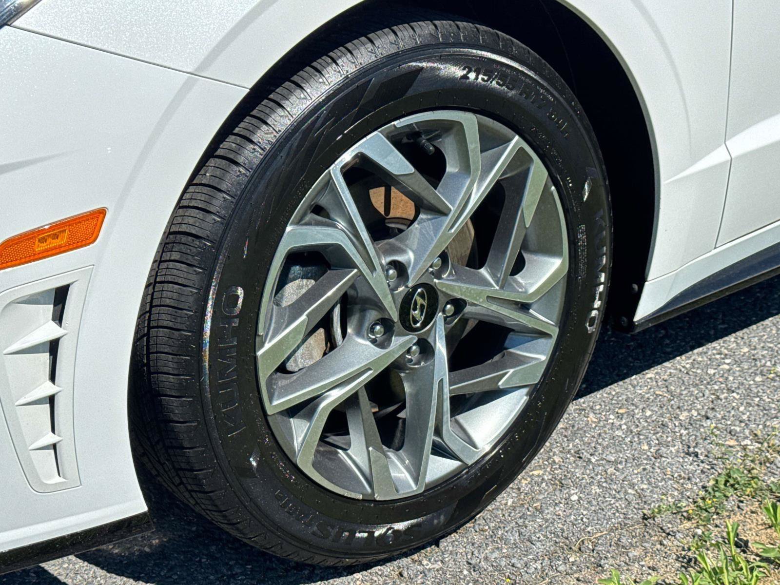Certified 2023 Hyundai Sonata SEL FWD image 29