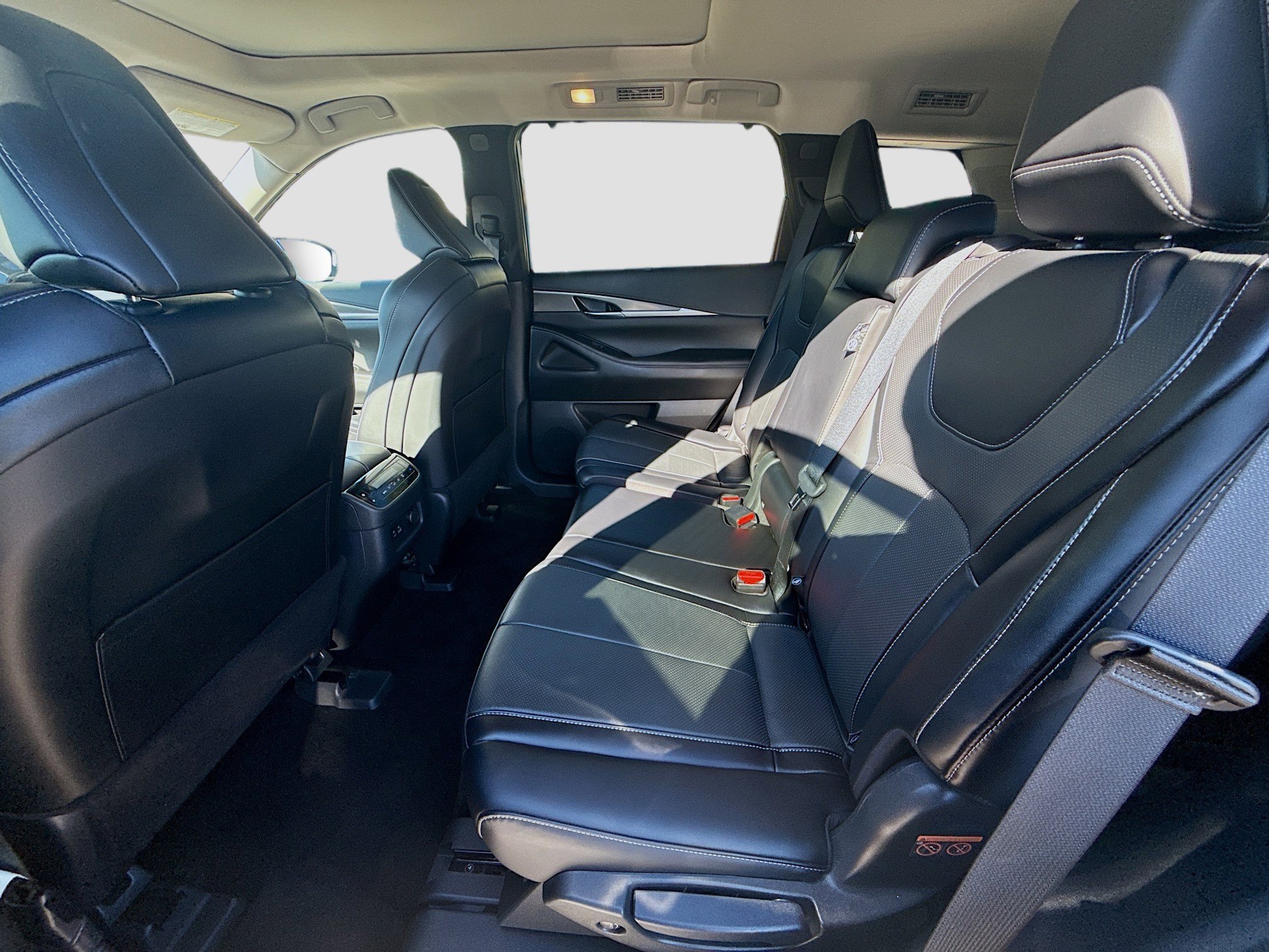 Used 2024 INFINITI QX60 Luxe image 25