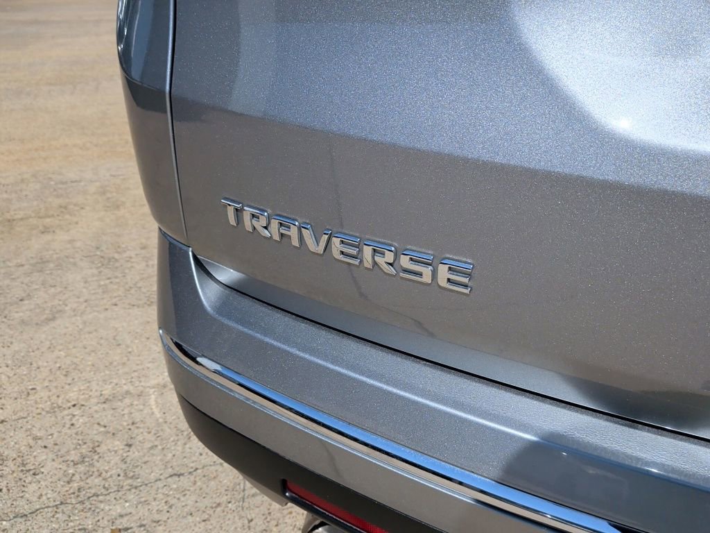 Used 2023 Chevrolet Traverse Premier w/ LPO, Floor Liner Package FWD image 39