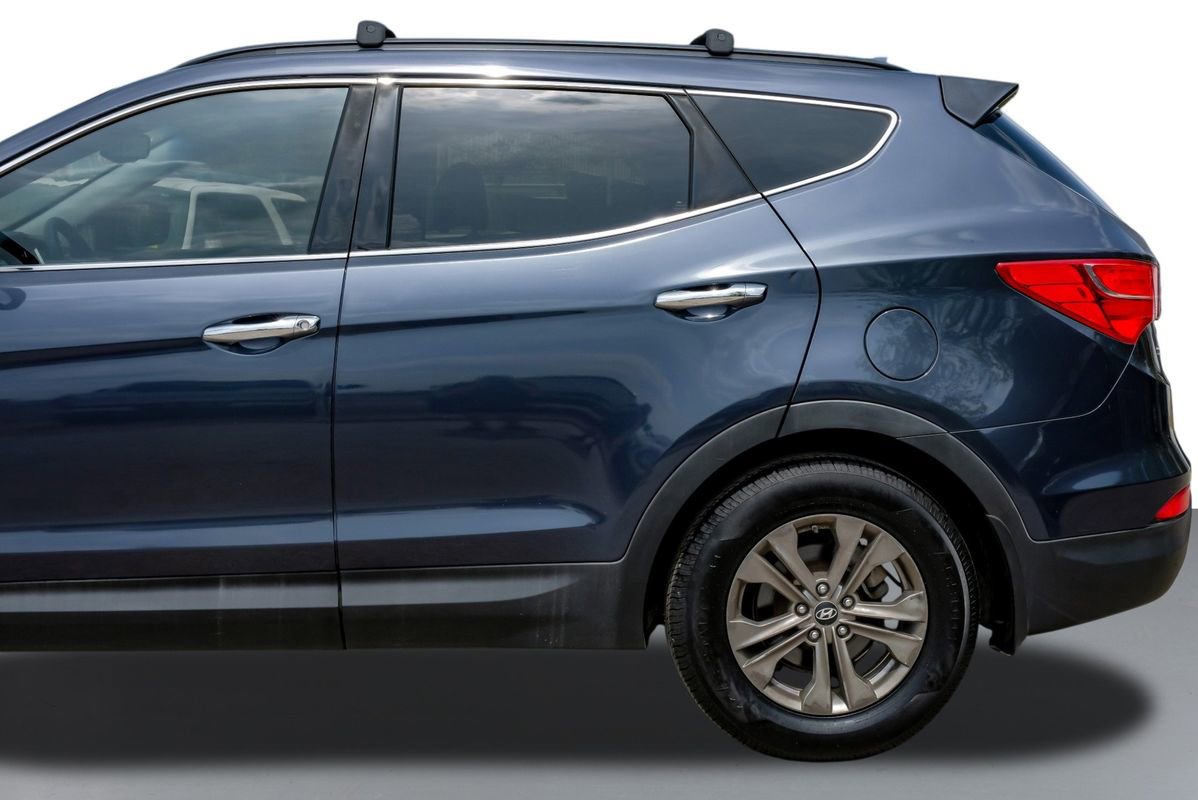 Used 2014 Hyundai Santa Fe Sport w/ Popular Equipment Package 02 image 11