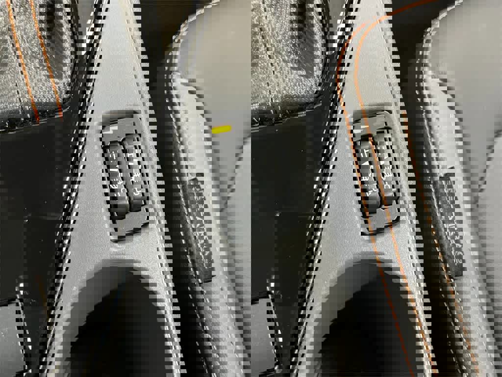 Certified 2025 Subaru Crosstrek 2.5i Limited image 21