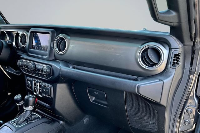 Used 2021 Jeep Wrangler Unlimited Sahara AWD/4WD image 26