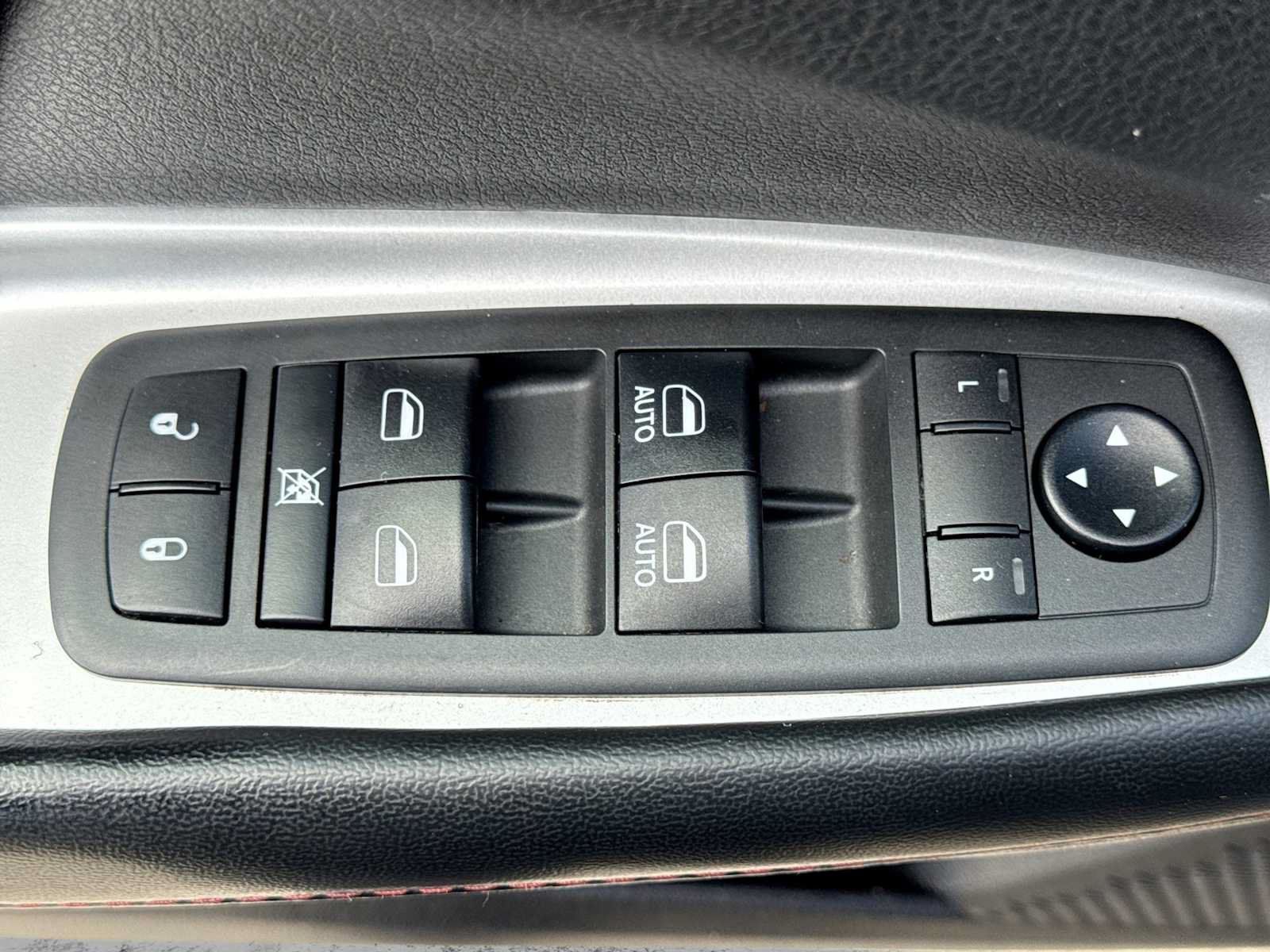 Used 2019 Dodge Journey GT w/ Nav & Sun Group AWD/4WD image 17