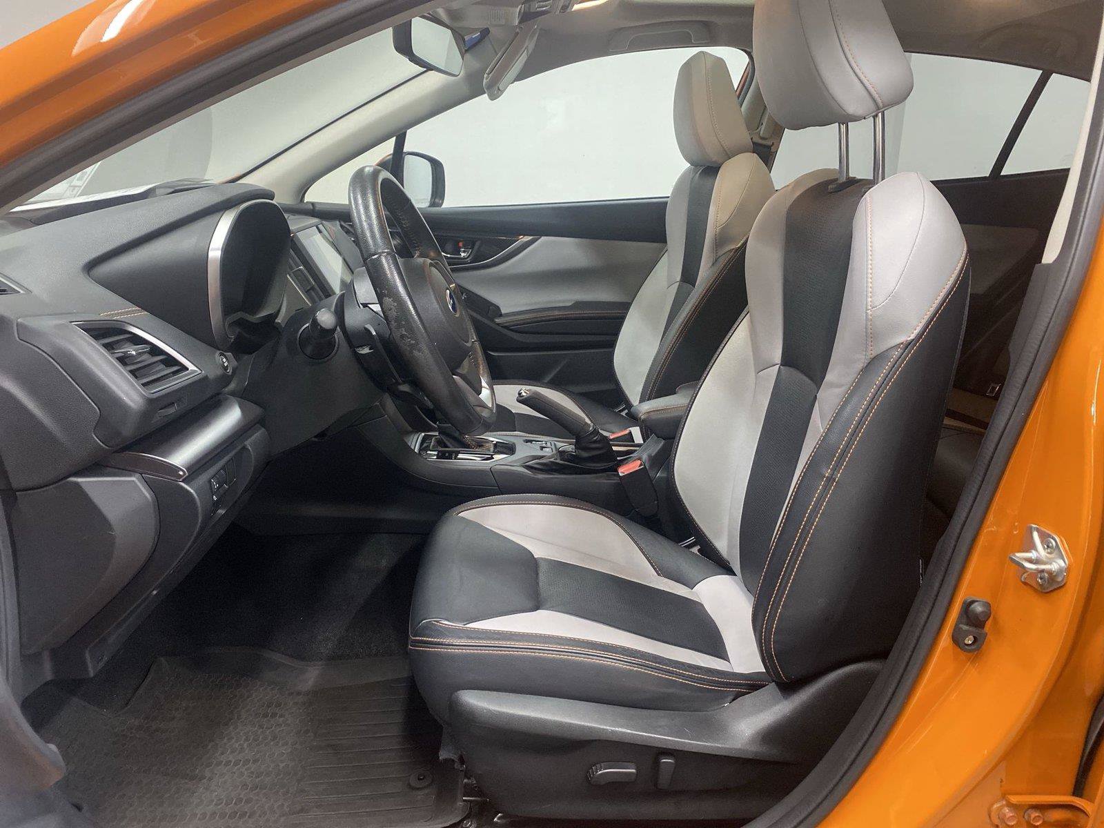 Used 2019 Subaru Crosstrek 2.0i Limited w/ Moonroof Package w/Navigation AWD/4WD image 16