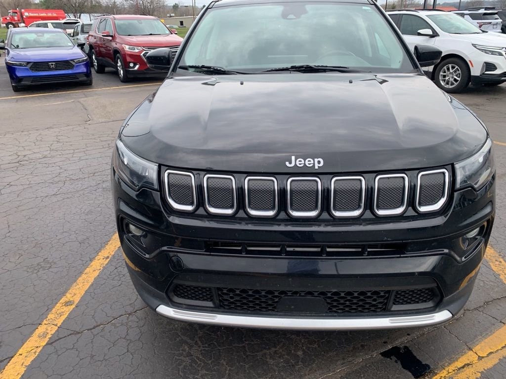 Used 2022 Jeep Compass Limited w/ Sun and Sound Group AWD/4WD image 4