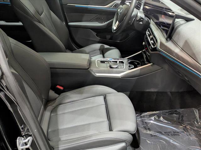 Used 2024 BMW i4 eDrive35 w/ Premium Package image 22