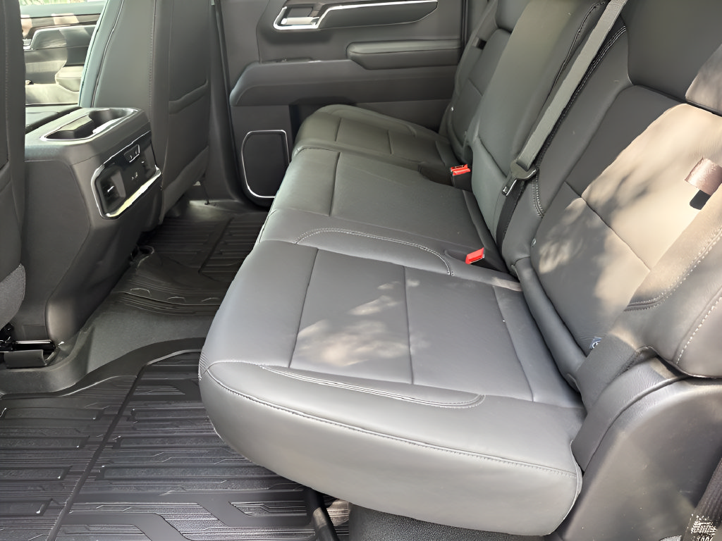 New 2026 GMC Sierra 1500 SLT w/ SLT Convenience Package RWD image 23