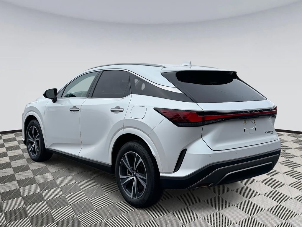 Used 2023 Lexus RX 350h image 4