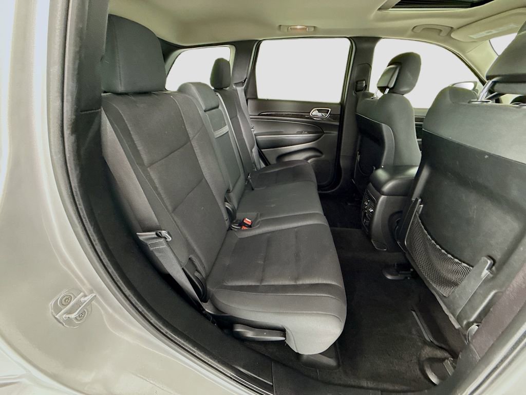 Used 2012 Jeep Grand Cherokee Laredo w/ Laredo E Group image 21