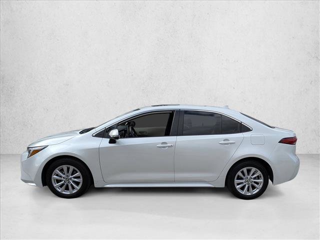 Used 2024 Toyota Corolla XLE FWD image 4