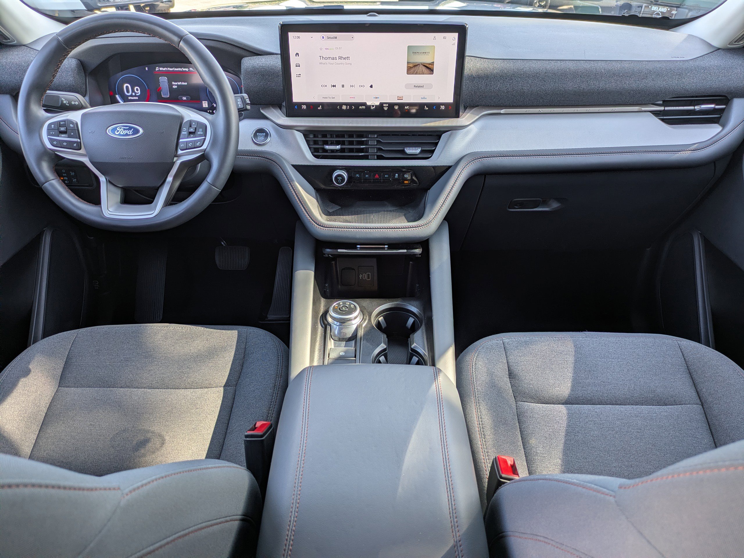 Used 2025 Ford Explorer Active image 19