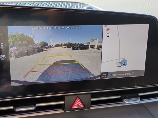 Used 2024 Hyundai Elantra SEL FWD image 22