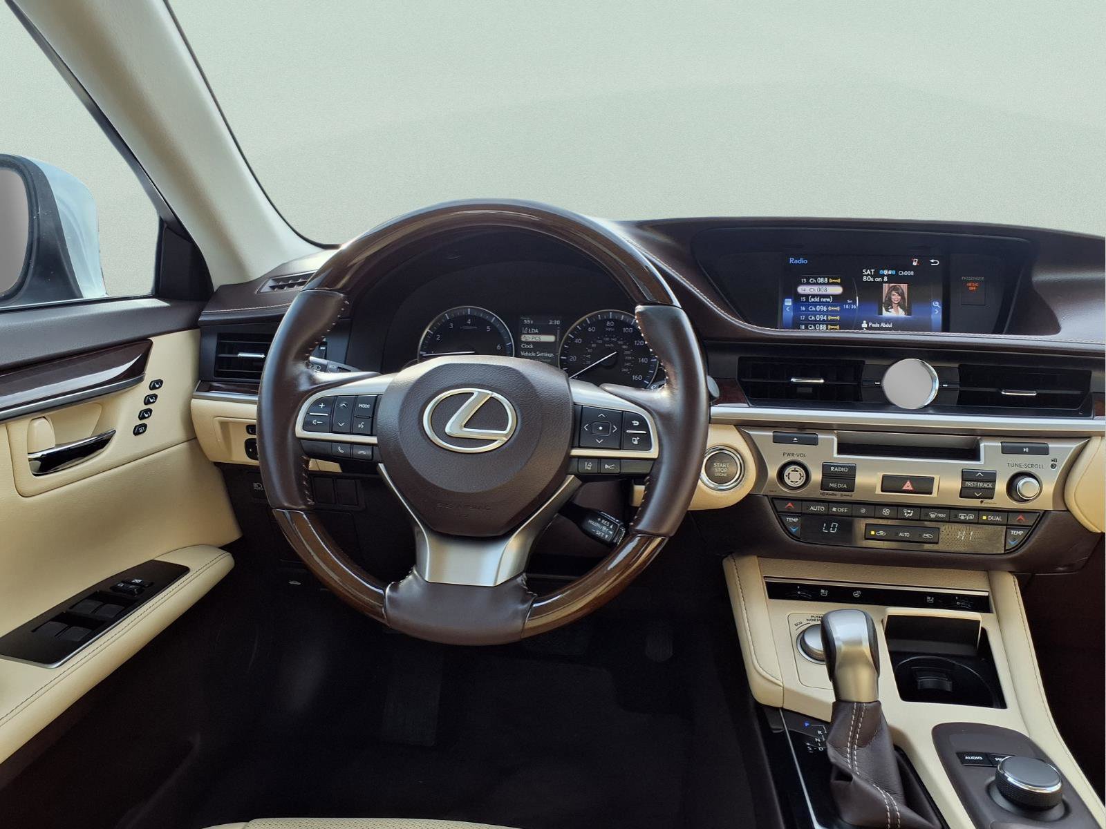 Used 2016 Lexus ES 350 4DR SDN w/ Premium Package w/Wood Trim image 13