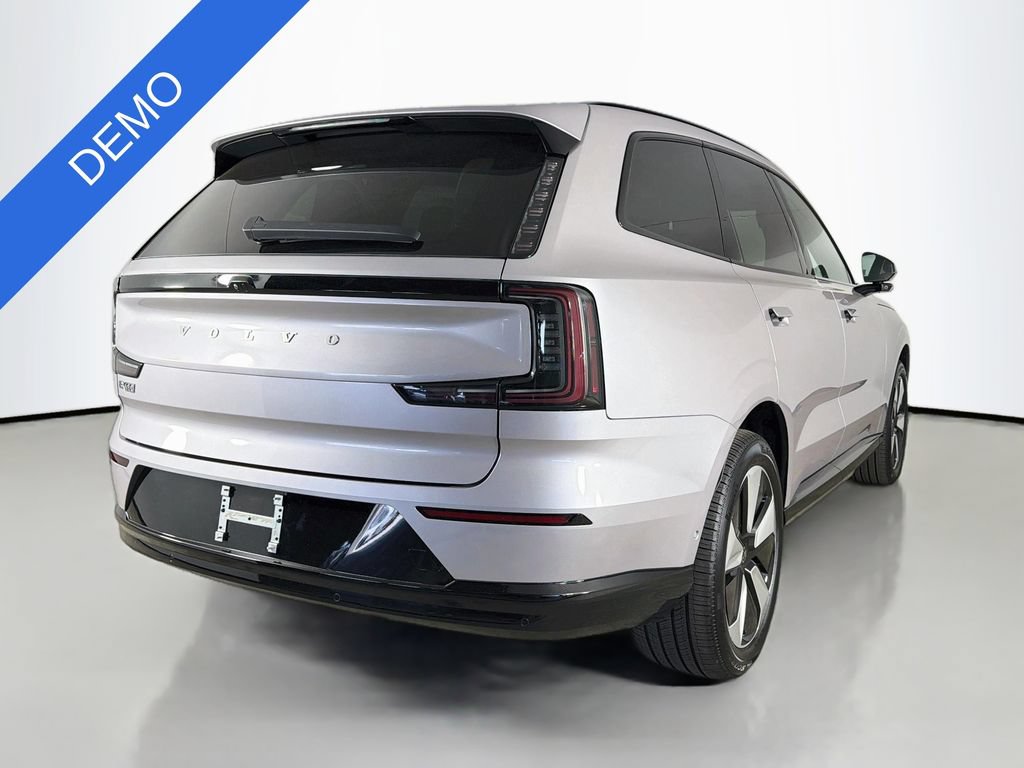 Used 2026 Volvo EX90 Plus RWD image 7