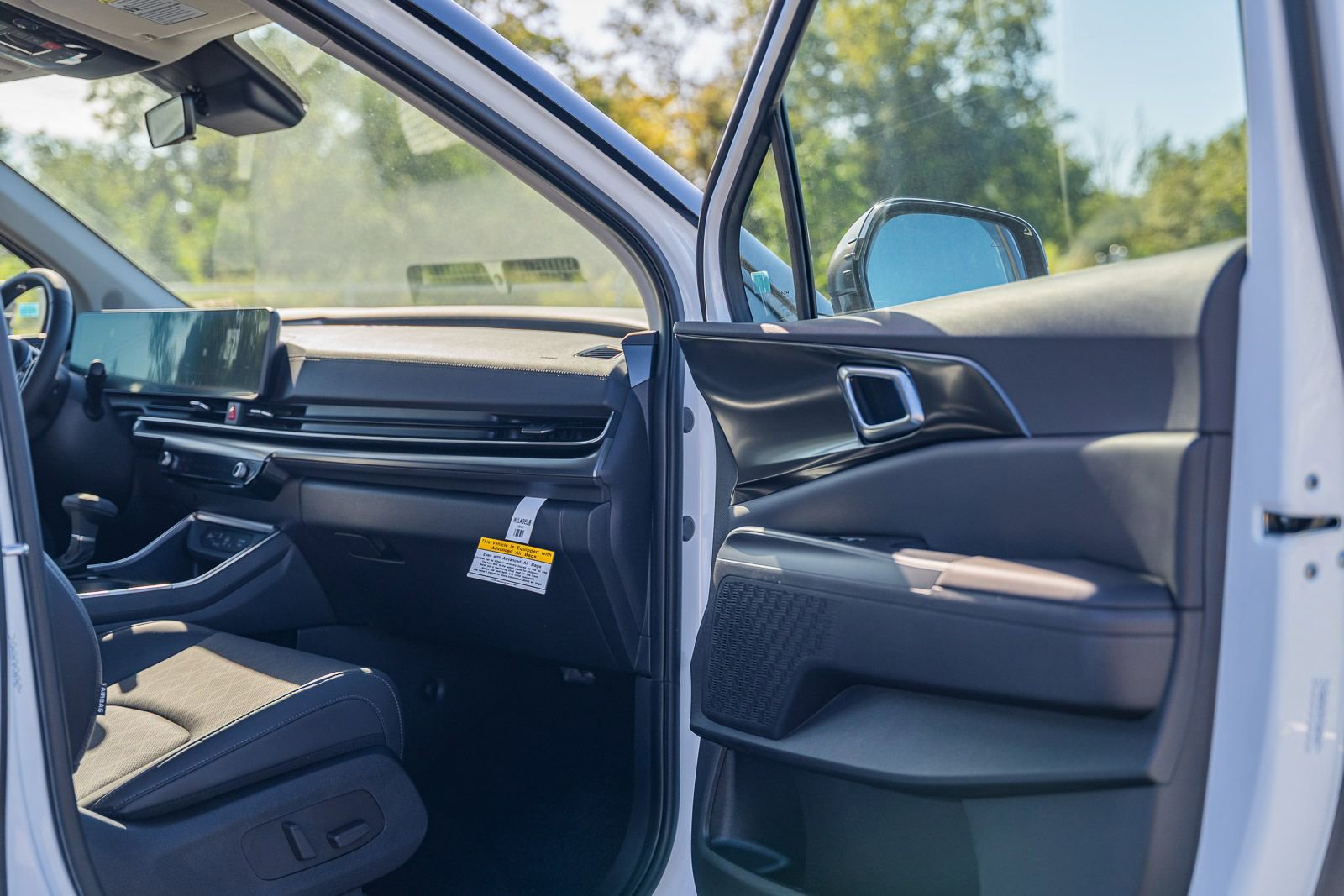 New 2026 Kia Carnival SX image 8