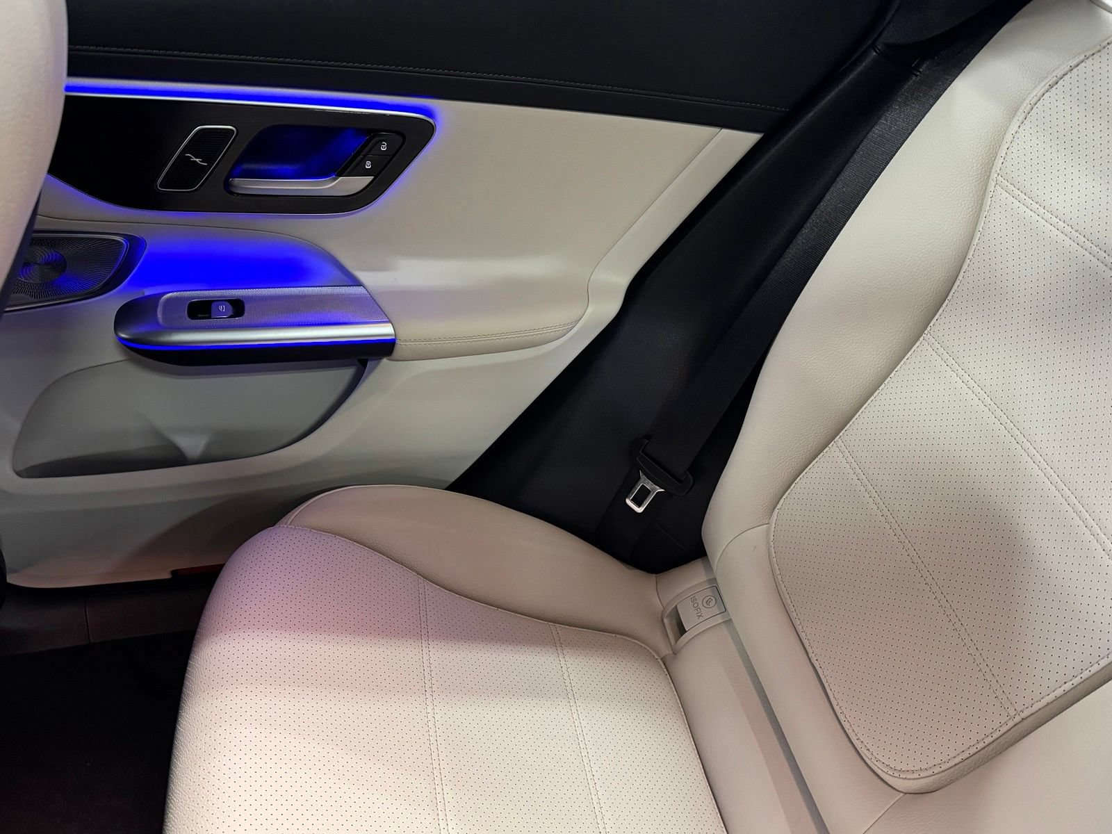 Used 2023 Mercedes-Benz GLC 300 4MATIC image 33