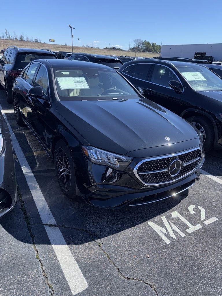 New 2026 Mercedes-Benz E 350 4MATIC Sedan image 2