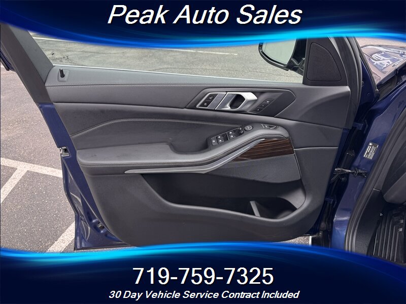 Used 2020 BMW X5 xDrive40i w/ Off-Road Package AWD/4WD image 12