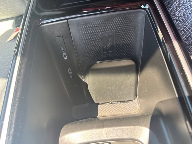 Used 2023 Volkswagen ID.4 Pro AWD/4WD image 23