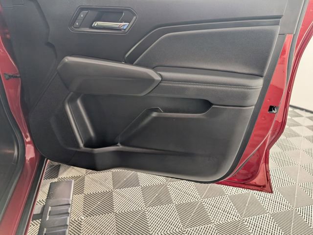 Certified 2025 Chevrolet Colorado LT w/ Advanced Trailering Package image 34