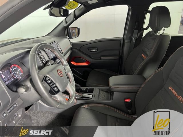 Used 2023 Nissan Frontier PRO-4X w/ Pro Convenience Package AWD/4WD image 10