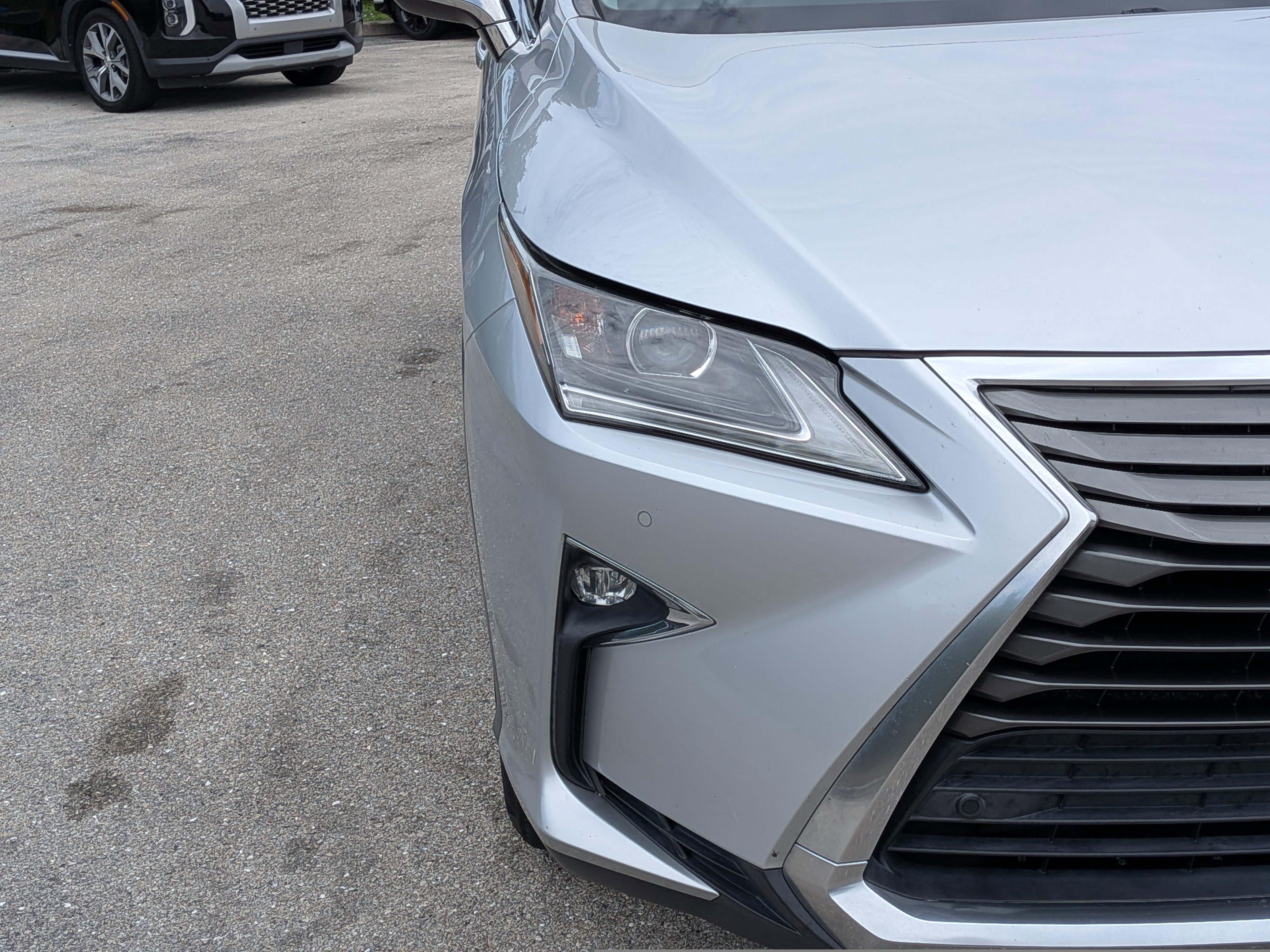 Used 2019 Lexus RX 350 FWD w/ Accessory Package image 10
