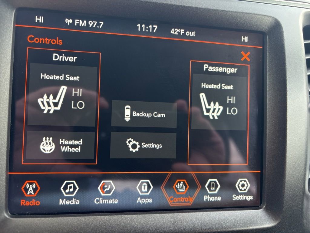 Used 2022 Jeep Cherokee Trailhawk w/ Comfort/Convenience Group AWD/4WD image 33