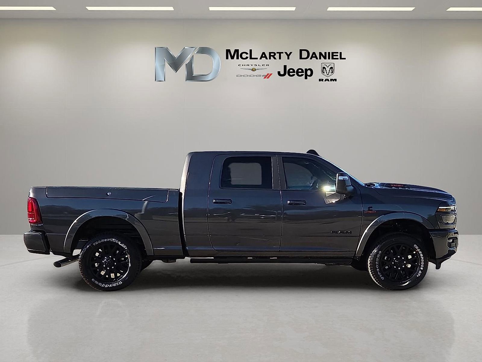 New 2026 RAM 2500 Limited image 6