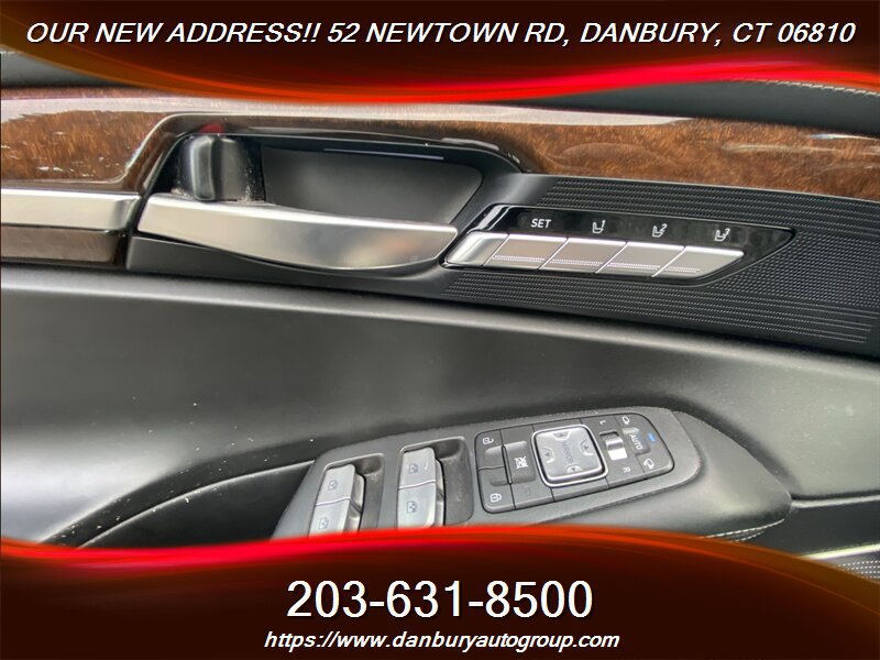 Used 2018 Genesis G90 3.3T Premium AWD/4WD image 21