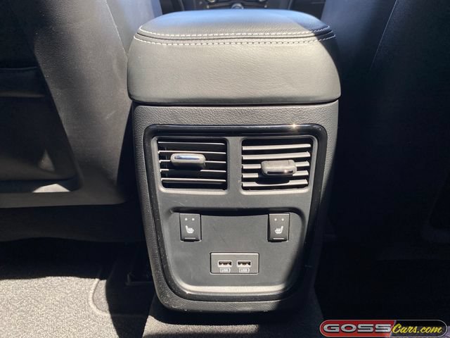 Certified 2023 Chrysler 300 C RWD image 22