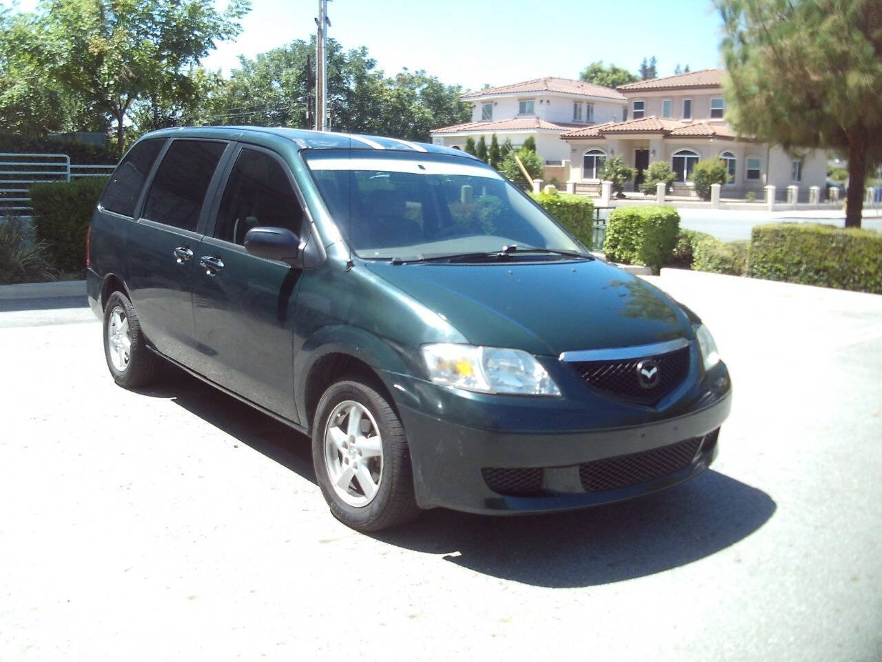 Used 2003 MAZDA MPV LX FWD image 2