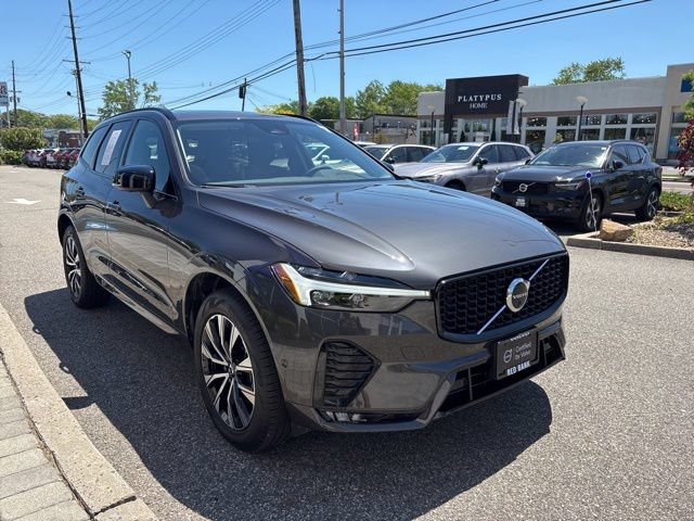 Used 2025 Volvo XC60 B5 Plus w/ Climate Package AWD/4WD image 7