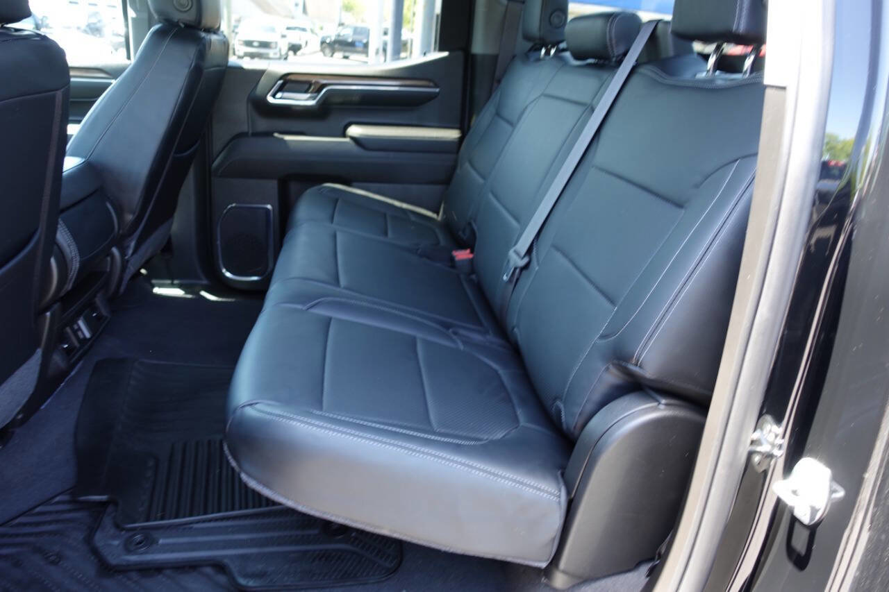 Used 2024 Chevrolet Silverado 1500 LT AWD/4WD image 23