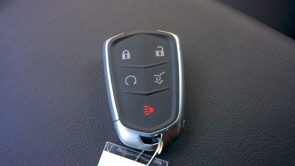 Used 2025 Cadillac XT6 Luxury FWD image 37