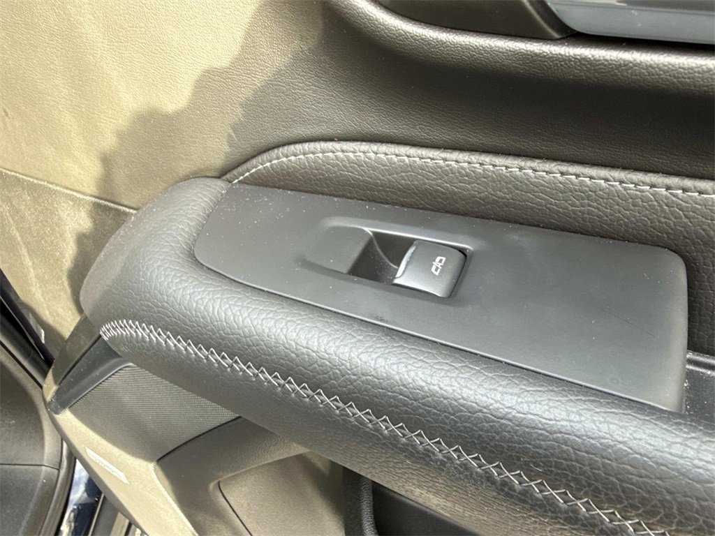 Used 2024 GMC Yukon Denali w/ Max Trailering Package image 28