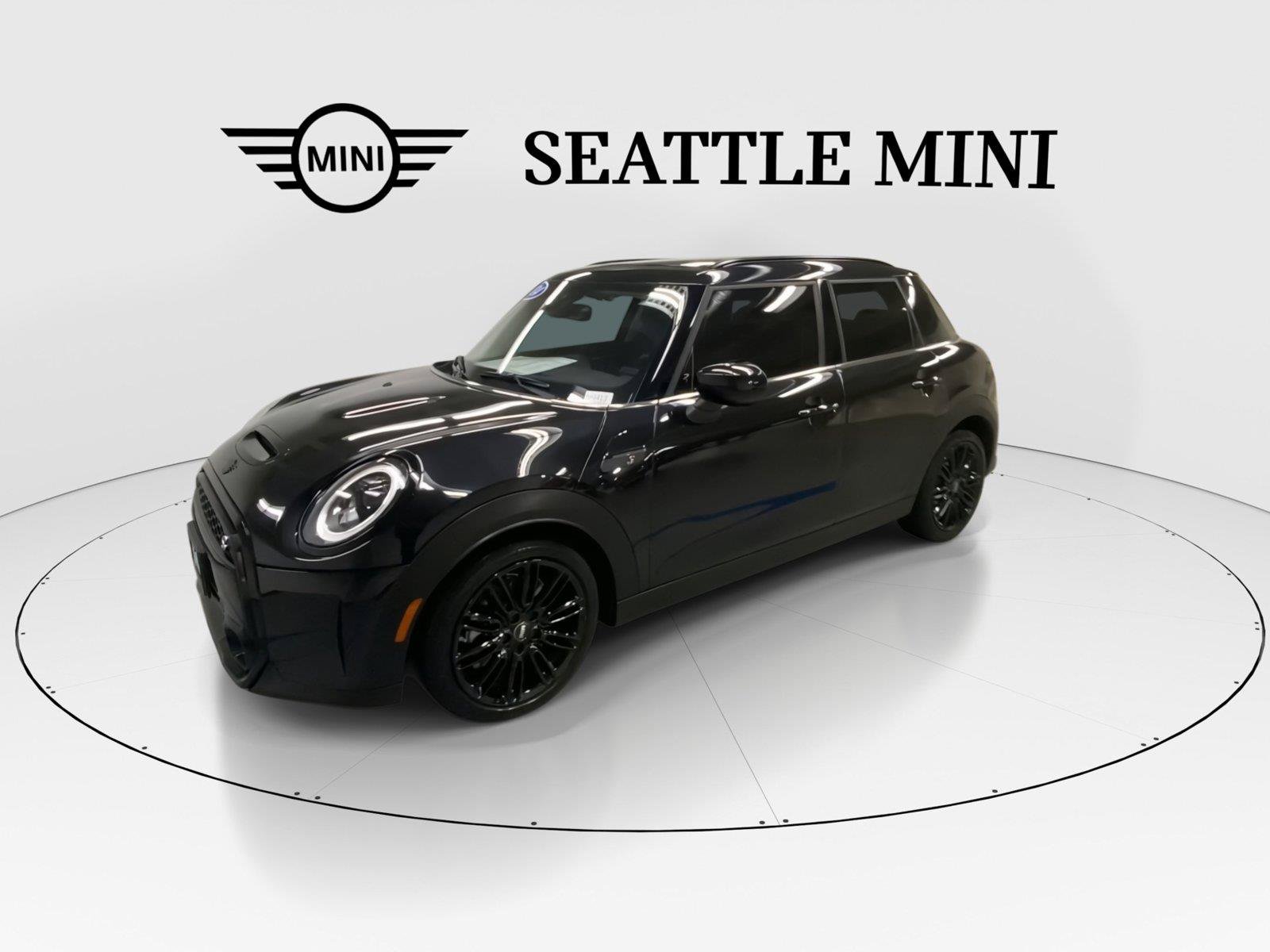 Used 2024 MINI Cooper S FWD image 5
