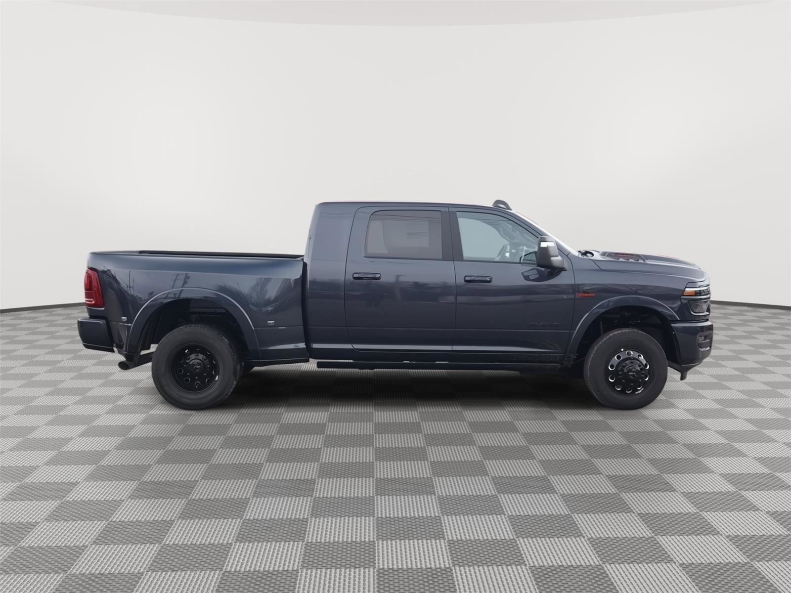 New 2026 RAM 3500 Limited image 4