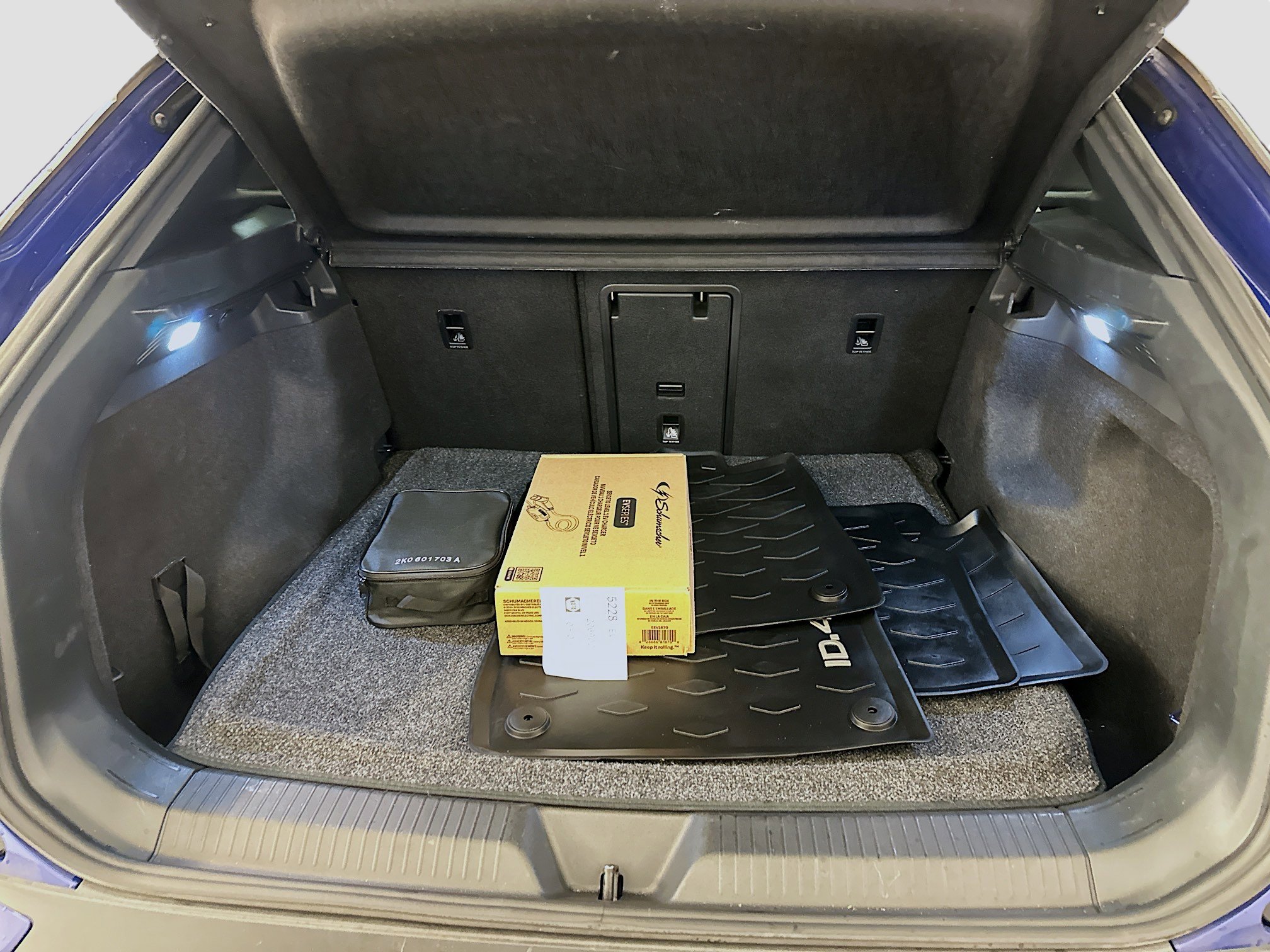 Used 2022 Volkswagen ID.4 Pro S RWD image 31