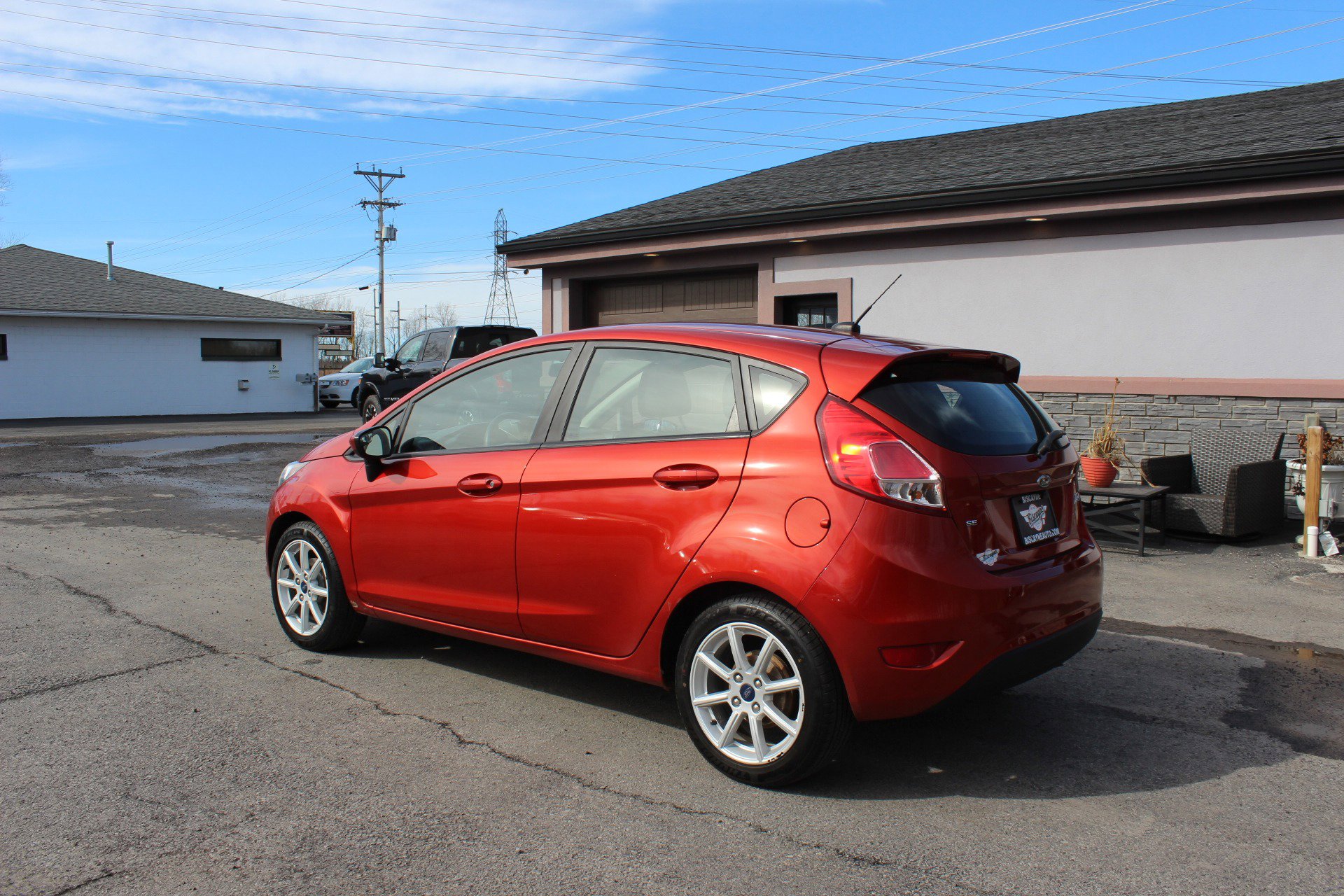 Used 2018 Ford Fiesta SE w/ Equipment Group 201A image 9
