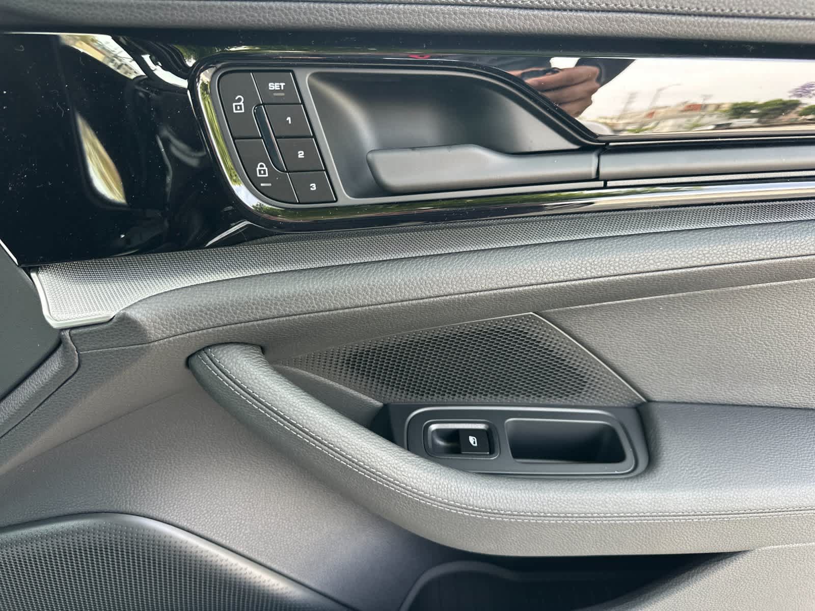 New 2026 Porsche Panamera RWD image 18