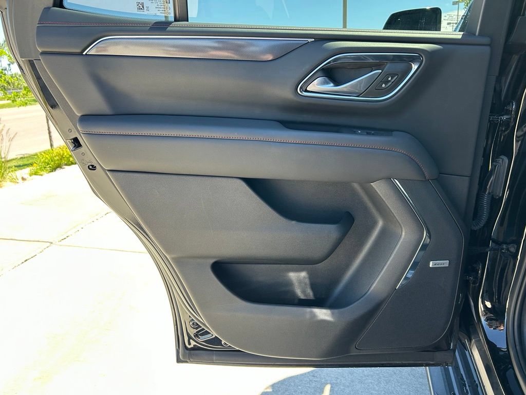 Used 2023 Chevrolet Tahoe RST AWD/4WD image 25