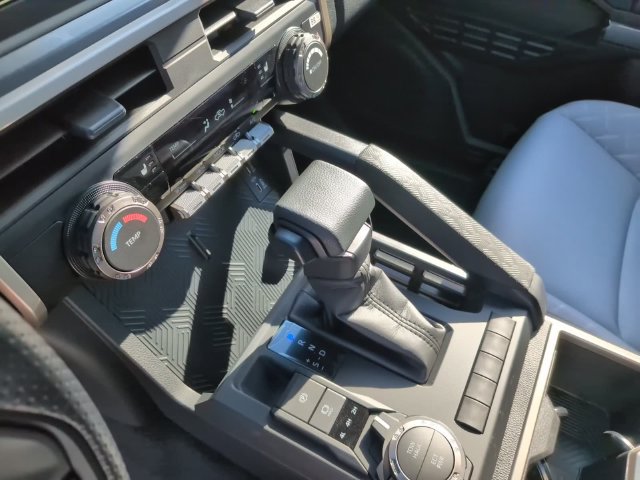Used 2026 Toyota Tacoma SR5 AWD/4WD image 20