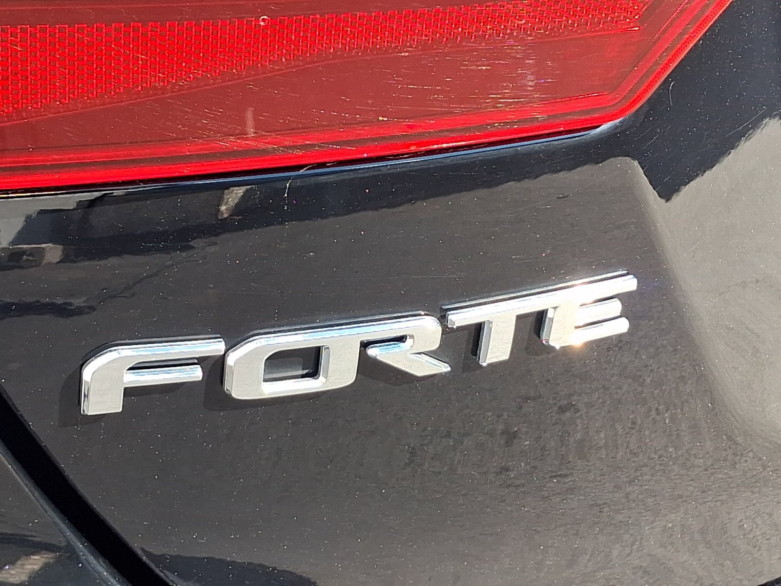 Used 2019 Kia Forte LXS FWD image 23
