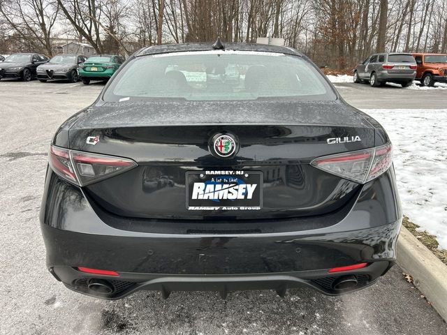 New 2025 Alfa Romeo Giulia AWD w/ Driving Assist Package image 16