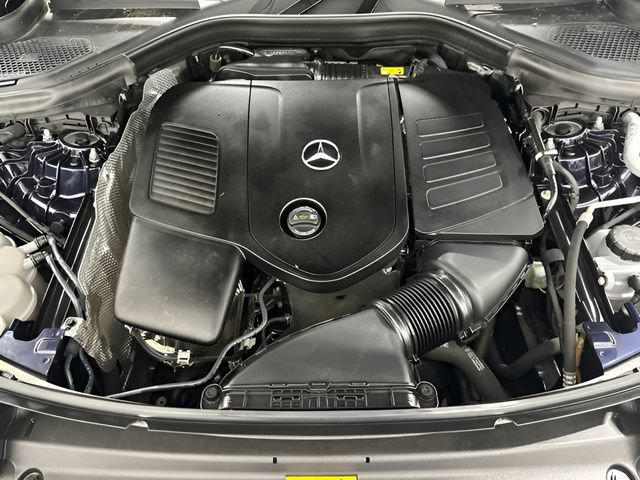 Used 2023 Mercedes-Benz GLC 300 4MATIC image 12