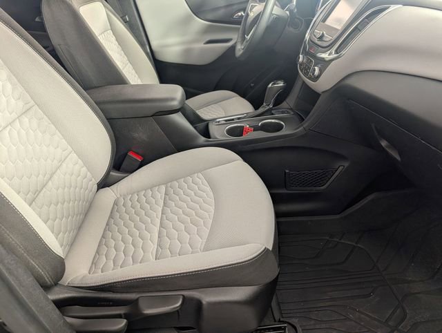 Used 2018 Chevrolet Equinox LT image 32