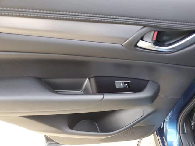 Used 2020 MAZDA CX-5 Touring image 16