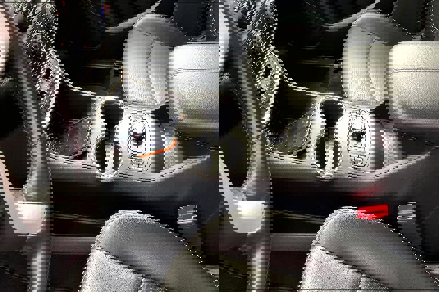 Used 2022 GMC Terrain SLT image 16